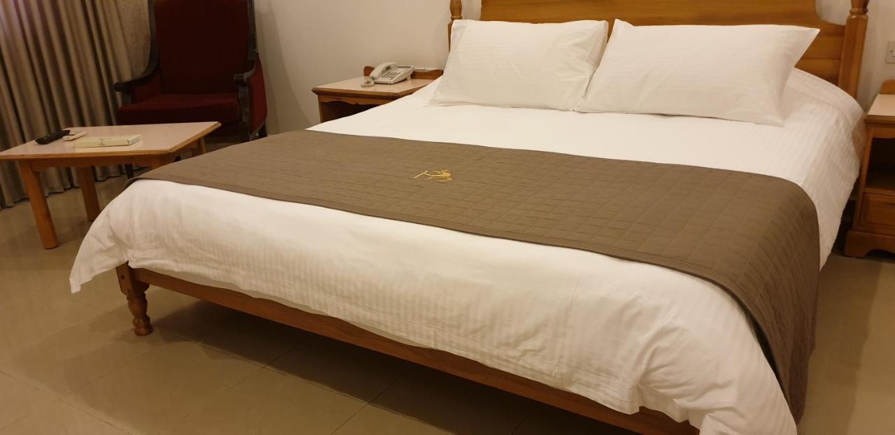 Prince Hotel คาโน ภายนอก รูปภาพ
